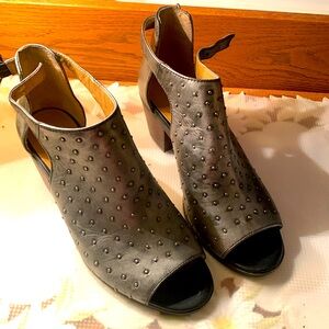 Lucky Brand open toe shoes